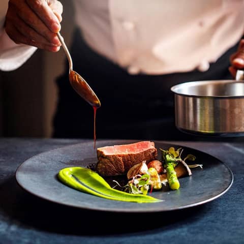 【公式】ザ・ロイヤルクラシック姫路 ❘ 兵庫 姫路の結婚式場