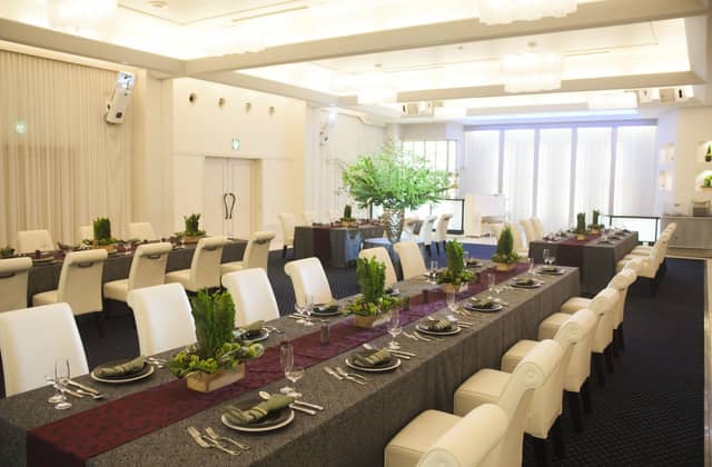 【公式】新潟県三条市の結婚式場|小さなウエディングおゝ乃(ザ・ガーデンテラスおゝ乃)