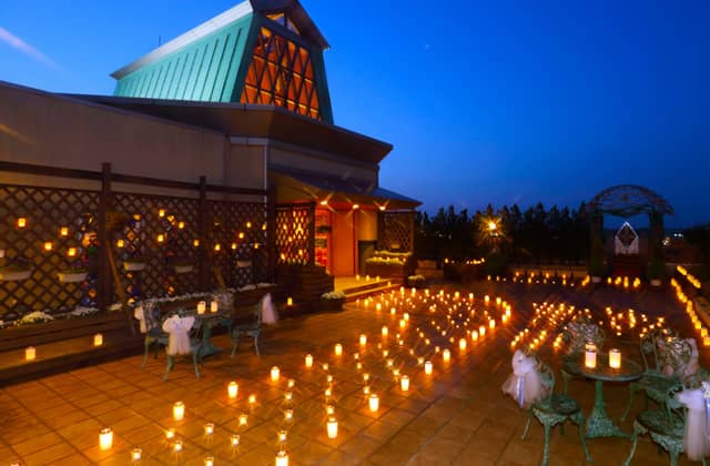 【公式】新潟県三条市の結婚式場|小さなウエディングおゝ乃(ザ・ガーデンテラスおゝ乃)