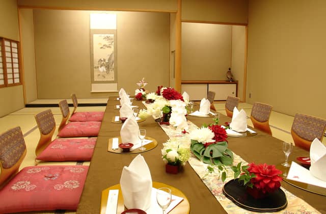 ロイヤルマナーフォート ベルジュール|神奈川 小田原・箱根の結婚式場|フォトウエディング|少人数会食