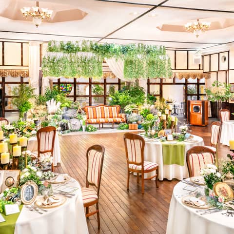 【通年/大人数プラン】70名183万円◆贅沢な貸切結婚式