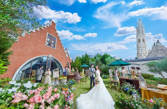 大阪アンジェリカノートルダム|美女と野獣、プリンセス、ディズニー風の世界観で叶える結婚式が叶う場所
