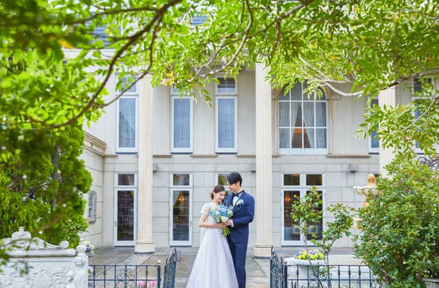 大阪アンジェリカノートルダム|美女と野獣、プリンセス、ディズニー風の世界観で叶える結婚式が叶う場所