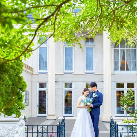大阪アンジェリカノートルダム|美女と野獣、プリンセス、ディズニー風の世界観で叶える結婚式が叶う場所