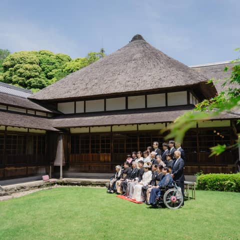 【若葉芽吹く うららかな春の結婚式】26年4月~6月 70名春婚プラン