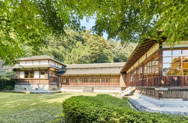 横浜市指定有形文化財 「三溪園 鶴翔閣」で結婚式/【ベストレート保証】ウエディングガーデン