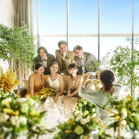 【公式】ラグナスイート新横浜|新横浜から徒歩2分の結婚式場