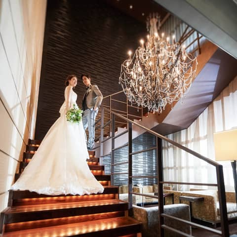 【公式】ラグナスイート新横浜|新横浜から徒歩3分の結婚式場