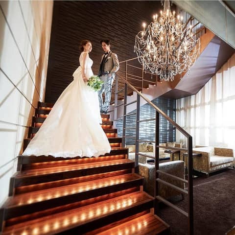 【公式】ラグナスイート新横浜|新横浜から徒歩2分の結婚式場
