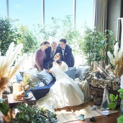 【公式】ラグナスイート新横浜|新横浜から徒歩2分の結婚式場