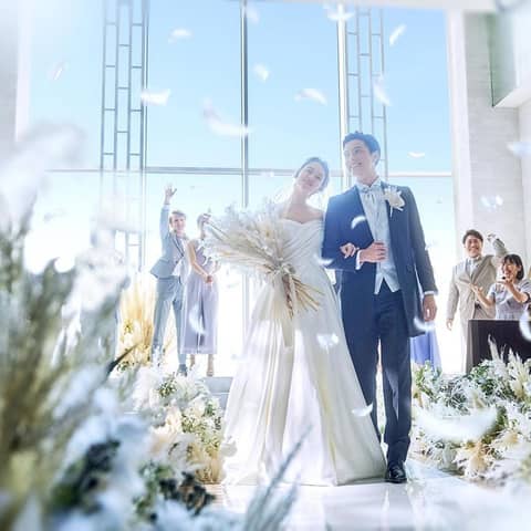 【公式】ラグナスイート新横浜|新横浜から徒歩2分の結婚式場