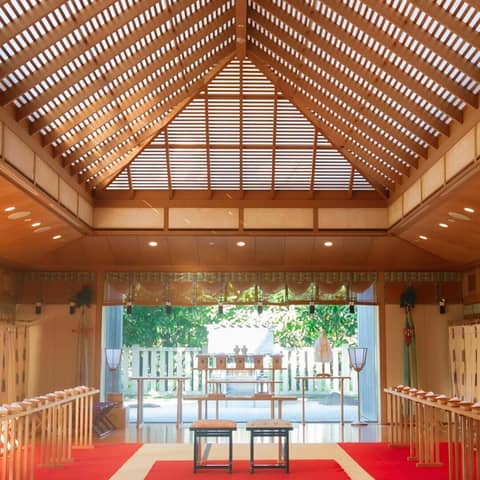 【本格的な和婚が叶う】光溢れる独立型神殿で神前式プラン
