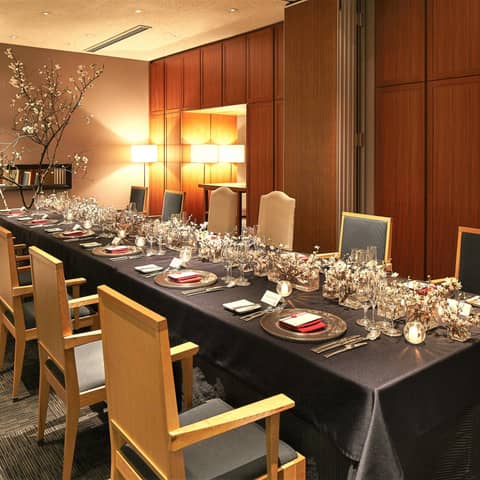 【6名67万円】湯島天神×神楽坂ラリアンス◆少人数会食プラン