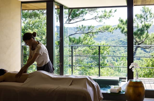 ザ・リッツ・カールトン沖縄|ウエディング|ラグジュアリーホテル|上質|大人婚|インポートドレス