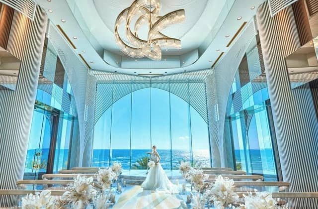 【公式】ヴォヤージュ ドゥ ルミエール 北谷リゾート|沖縄 北谷 結婚式場