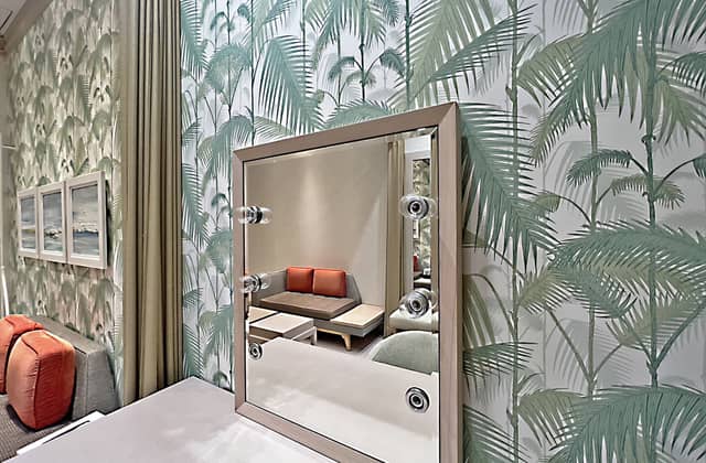 【公式】ヴォヤージュ ドゥ ルミエール 北谷リゾート|沖縄 北谷 結婚式場