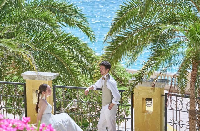 【公式】ヴォヤージュ ドゥ ルミエール 北谷リゾート|沖縄 北谷 結婚式場