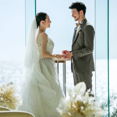 【フルパッケージ6名様】挙式+会食+衣裳+写真+装花 <1年以内*>