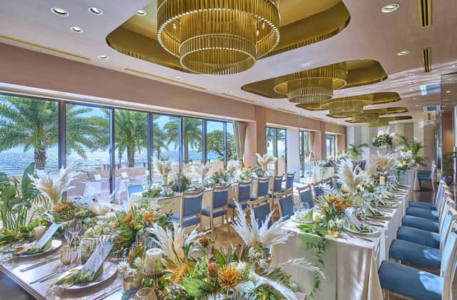 【公式】ヴォヤージュ ドゥ ルミエール 北谷リゾート|沖縄 北谷 結婚式場