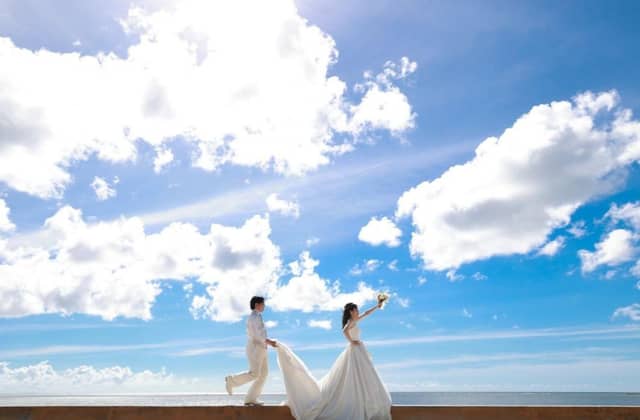 【公式】ヴォヤージュ ドゥ ルミエール 北谷リゾート|沖縄 北谷 結婚式場