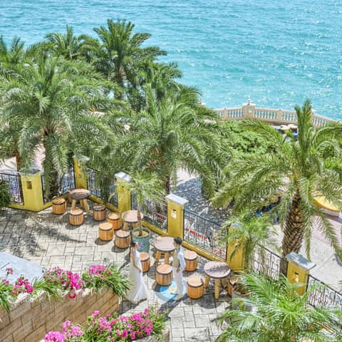 【安心フルパック】70名 / 挙式+披露宴 <1年以内*>