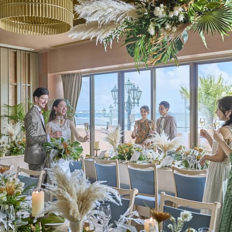 【公式】ヴォヤージュ ドゥ ルミエール 北谷リゾート|沖縄 北谷 結婚式場
