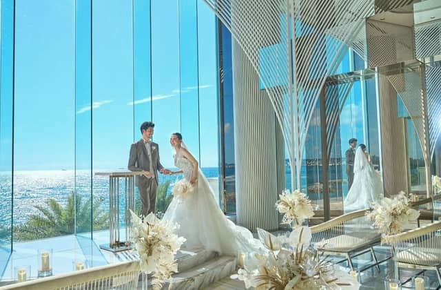 【公式】ヴォヤージュ ドゥ ルミエール 北谷リゾート|沖縄 北谷 結婚式場