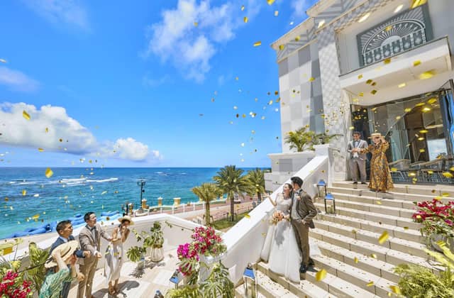 【公式】ヴォヤージュ ドゥ ルミエール 北谷リゾート|沖縄 北谷 結婚式場