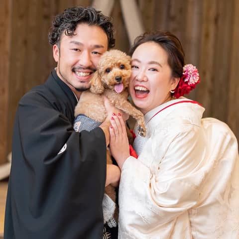 【愛犬と一緒に結婚式】大切な家族の一員と挙式+披露宴!