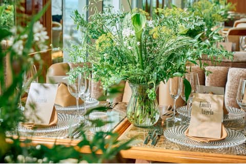 【～40名◇お料理重視】地上130mの眺望レストランでプライベートWD