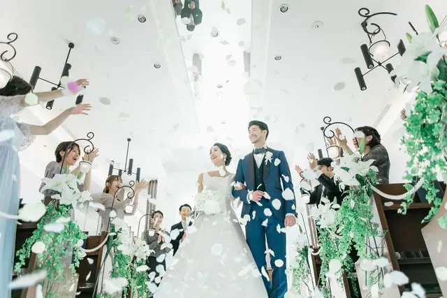 ベルセゾン｜志木の結婚式場【公式】緑と光のガーデンチャペルで叶える貸切ウェディング