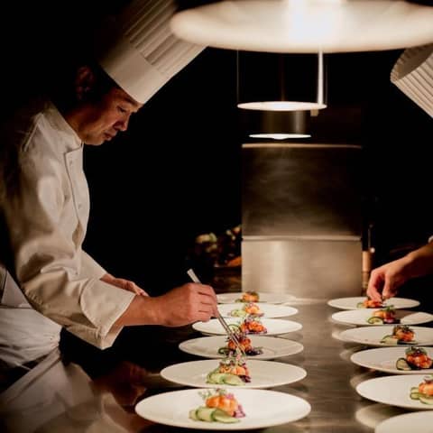 【2026年4月〜6月*春婚】〈限定プラン／50名276万円〜〉