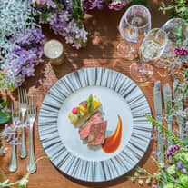 午前中の来館で、和牛&10年熟成バニラなど、デザートを含む豪華試食をプレゼント!