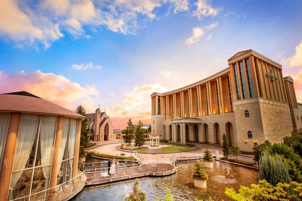 【公式】ザ・ロイヤルクラシック姫路 ❘ 兵庫 姫路の結婚式場