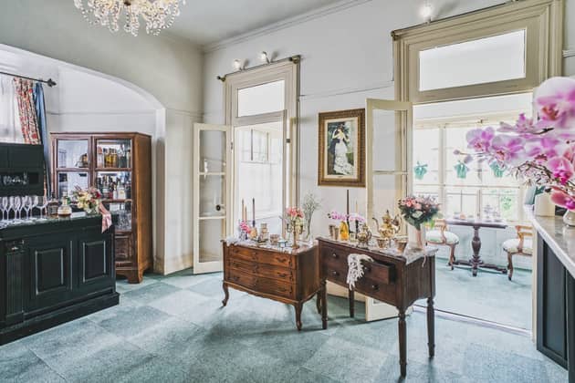 【公式】神戸北野サッスーン邸│神戸北野 異人館貸切ウェディング