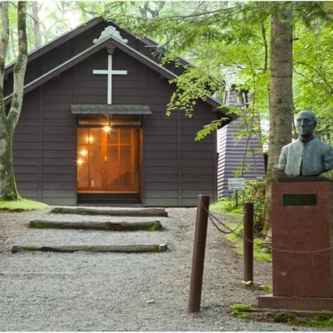 【軽井沢ショー記念礼拝堂】軽井沢の歴史的な建造物で叶える挙式