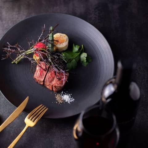 《フォト＆食事会プラン》101万円 ＊大聖堂×敷地内自由に撮影OK