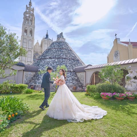 大阪アンジェリカノートルダム｜美女と野獣、プリンセス、ディズニー風の世界観で叶える結婚式が叶う場所