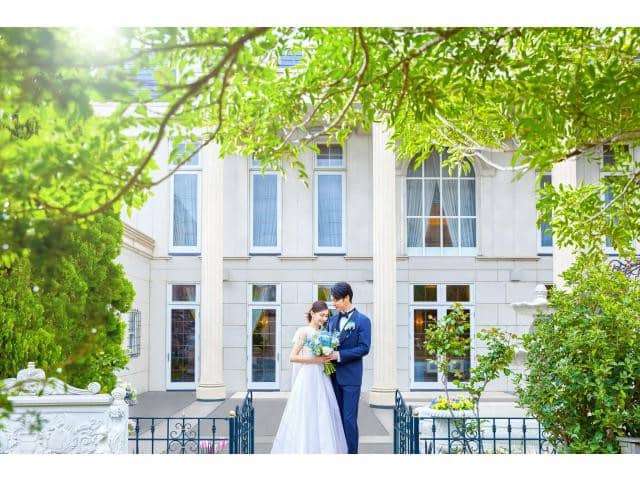 大阪アンジェリカノートルダム|美女と野獣、プリンセス、ディズニー風の世界観で叶える結婚式が叶う場所