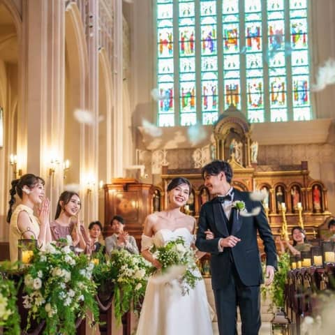 ご親族＆ご友人中心の結婚式☆