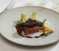来館された方に当館自慢のお料理のご試食をプレゼント