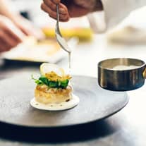 【期間限定】2026年1・2月挙式の方に料理の特典プレゼント
