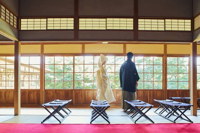 横浜市指定有形文化財 「三溪園 鶴翔閣」で結婚式／【ベストレート保証】ウエディングガーデン