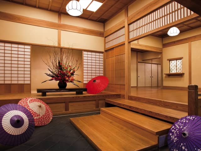 横浜市指定有形文化財 「三溪園 鶴翔閣」で結婚式/【ベストレート保証】ウエディングガーデン