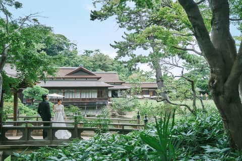 横浜市指定有形文化財 「三溪園 鶴翔閣」で結婚式／【ベストレート保証】ウエディングガーデン