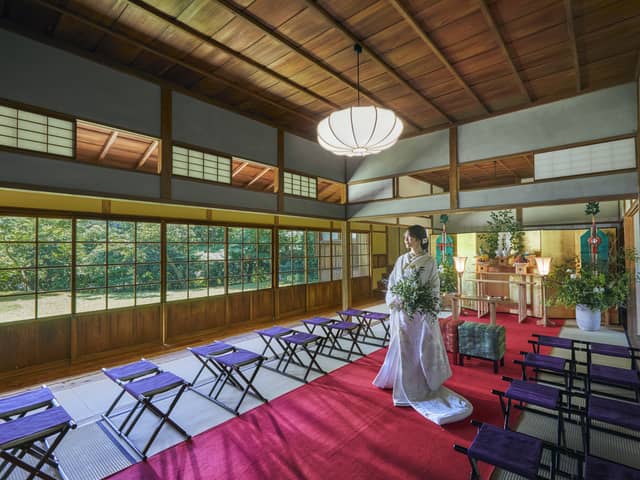 横浜市指定有形文化財 「三溪園 鶴翔閣」で結婚式/【ベストレート保証】ウエディングガーデン