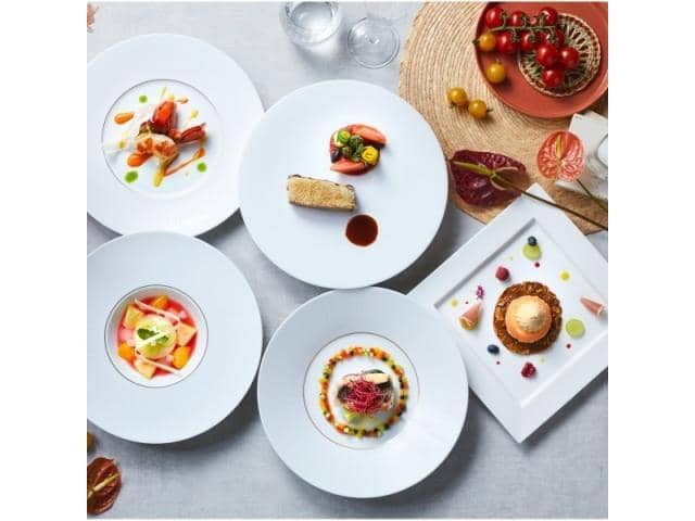 軽井沢プリンスホテル フォレスターナ軽井沢