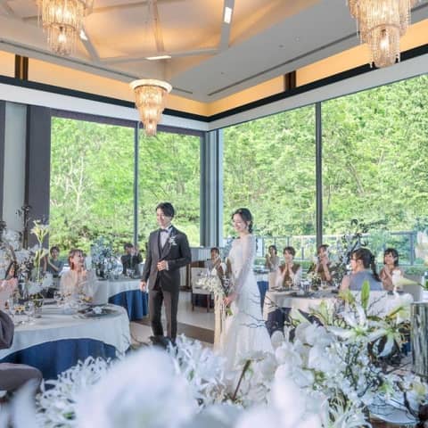 ＜180名迄可｜大人数プラン＞～26年12月挙式迄【80名332万円】