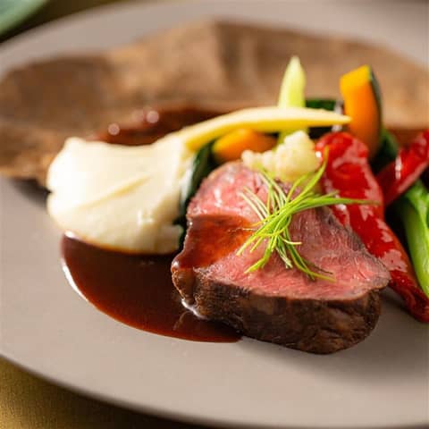 【2027年1月まで挙式】東京駅近×貸切を叶える！平日プラン