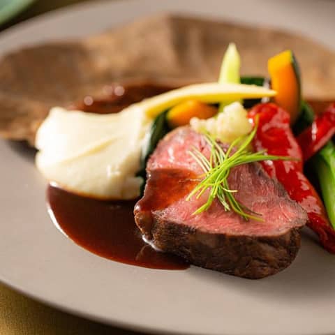 【2026年12月まで挙式】東京駅近×貸切を叶える！平日プラン